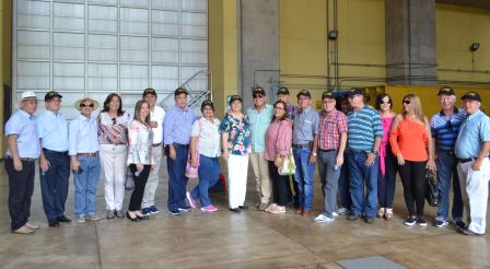 En la casa de máquinas  Wilson Garrido,  David Durán, Fredy Anaya , Esperanza Castro, Cecilia Sánchez, Víctor Rivera, Alberto Ospina, Nancy León, Paulino Galindo, Gemma Goletti Horta, Fernando Cedeño y Reinel Romero, Carlos Quiza, Beatriz Ramírez,  Camilo Montealegre y Jaime Duran entre otros